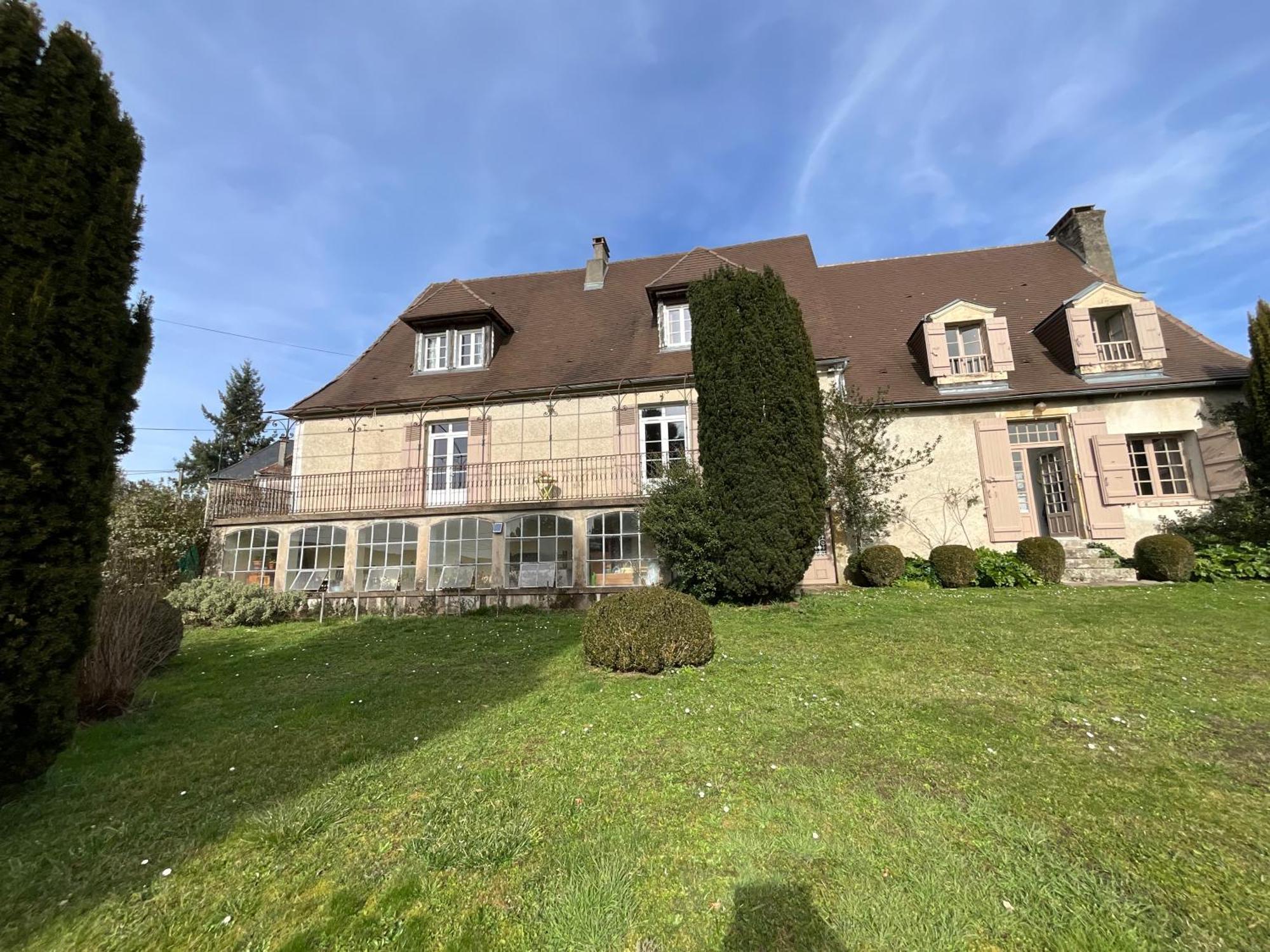 Maison De La Source Génis 외부 사진