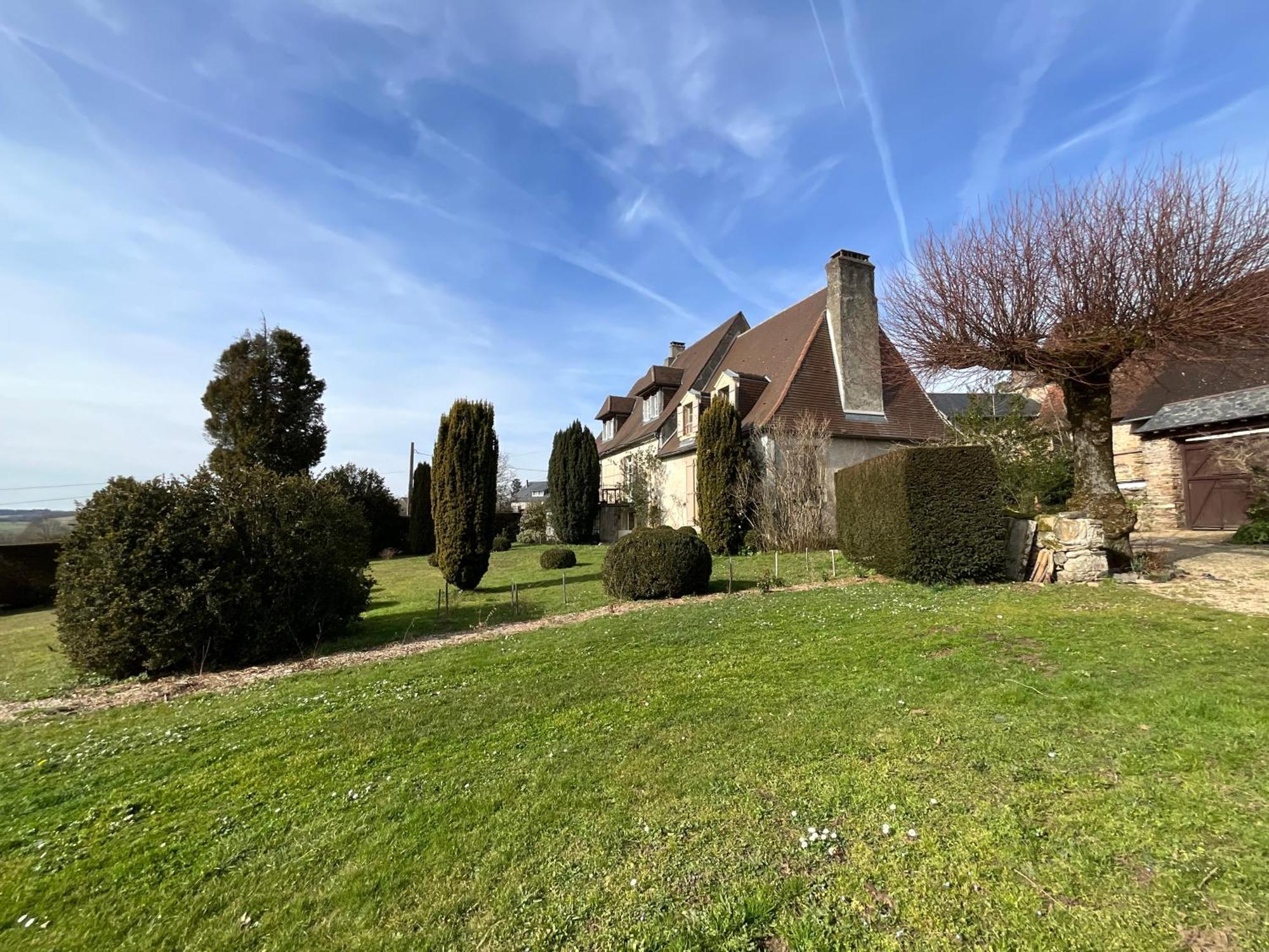 Maison De La Source Génis 외부 사진
